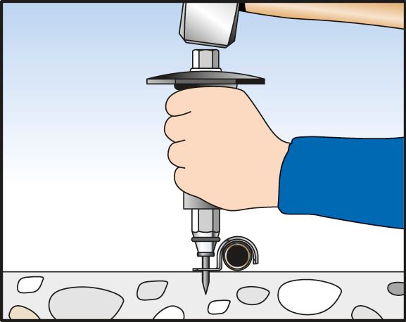 Fischer inslagnagel ED montage - Dhz-proshop, monteren van leidingklemmen is kinderspel